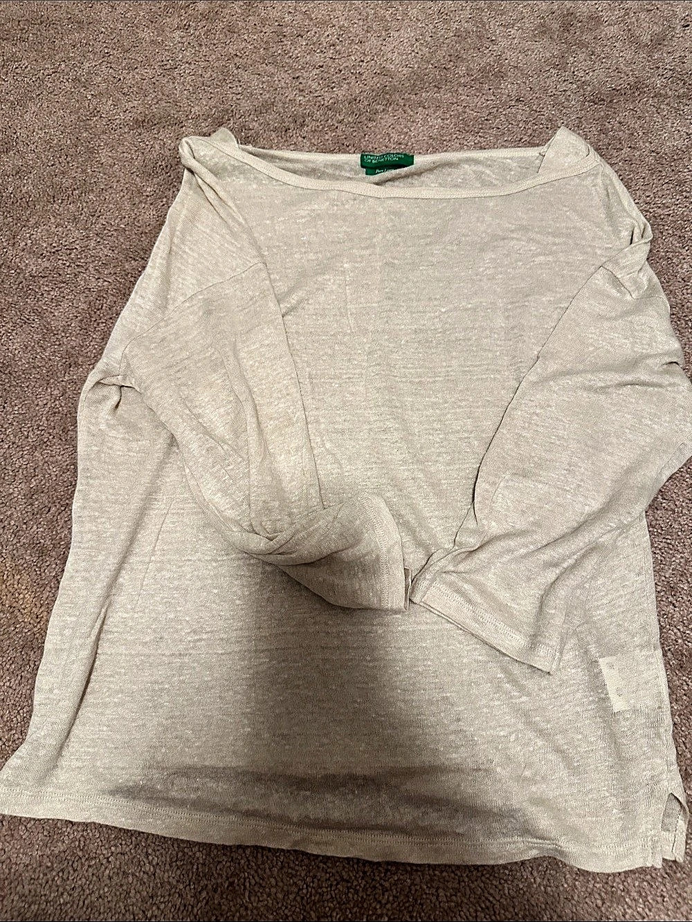 United Colors of Benetton Long Sleeve Tee Linen  Size Medium